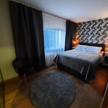 Centrum Bridge Apartment بارنو المظهر الخارجي الصورة